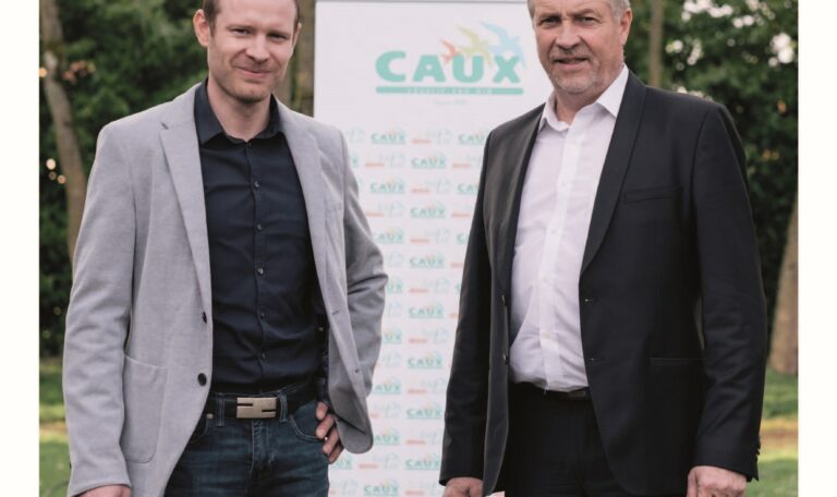 Passation 2017 Monsieur Caux et son fils Jérémy Caux